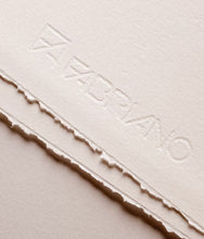 Load image into Gallery viewer, Fabriano Rosapina Paper 220gsm